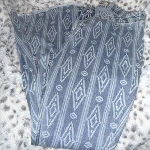 Chic Patterned Women’s Flare Jeans